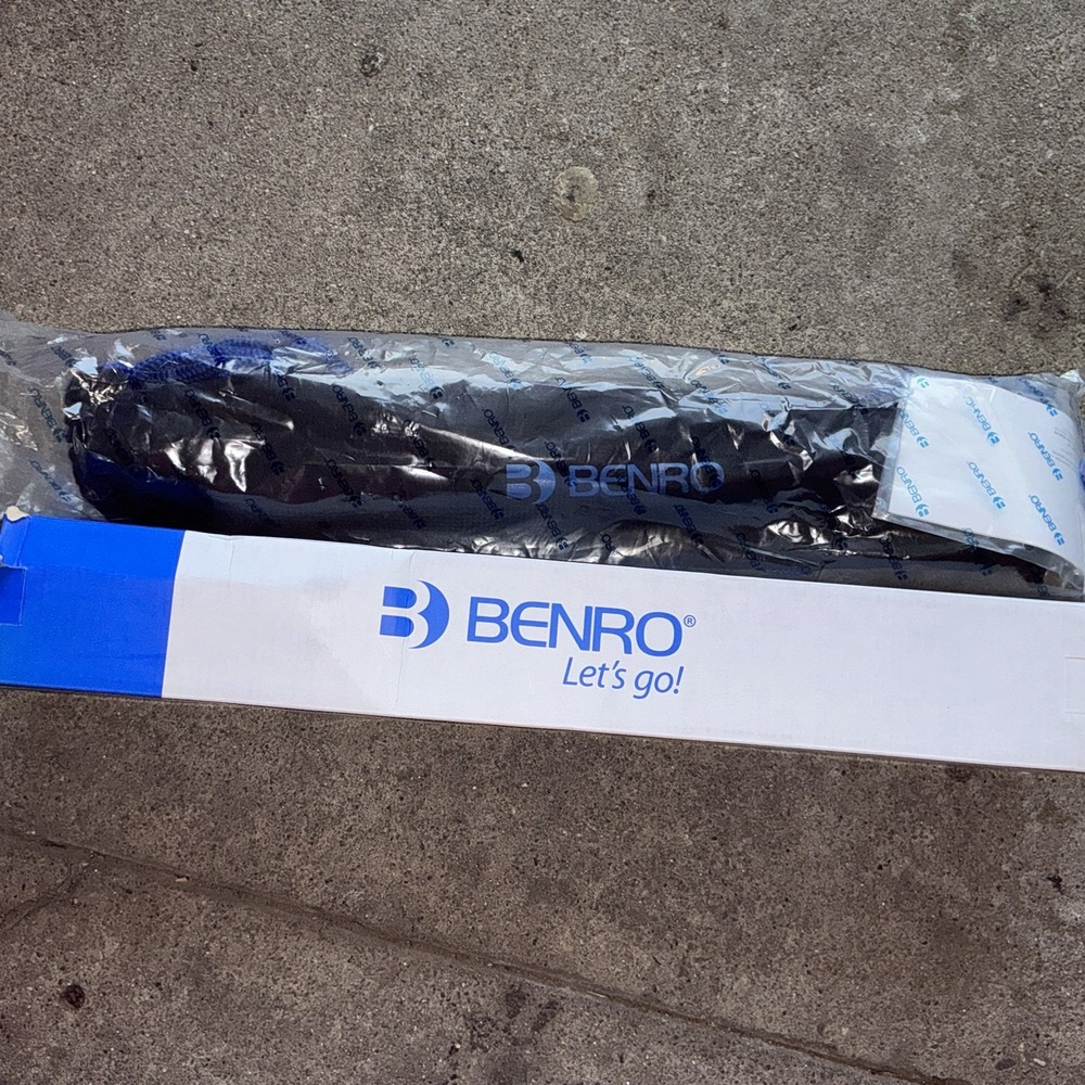 Benro Slim 4-Section Lightweight Carbon Fiber Tripod with Ball Head‎ #TSL08CN00